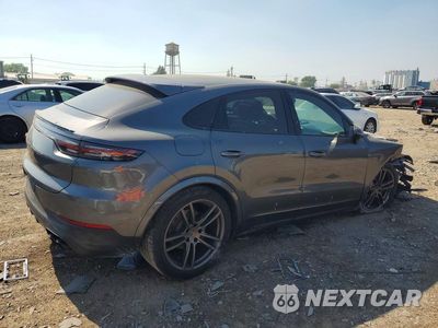 Trzecie zdjęcie samochodu z tyłu: 2020 PORSCHE CAYENNE S COUPE VIN:WP1BB2AY5LDA57969 - miniatura