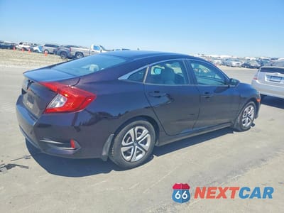 Trzecie zdjęcie samochodu z tyłu: 2017 HONDA CIVIC LX VIN:19XFC2F5XHE200080 - miniatura