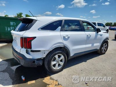 Trzecie zdjęcie samochodu z tyłu: 2021 KIA SORENTO LX VIN:5XYRG4LC8MG021873 - miniatura