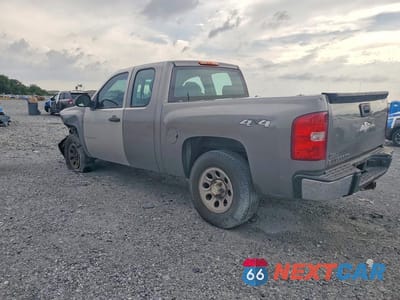 Drugie zdjęcie samochodu z przodu: 2008 CHEVROLET SILVERADO K1500 VIN:1GCEK19058Z271412 - miniatura