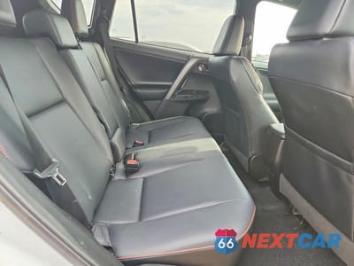 Zdjęcie 10 z 12 samochodu: 2018 TOYOTA RAV4 SE VIN:2T3JFREV8JW736516 - miniatura