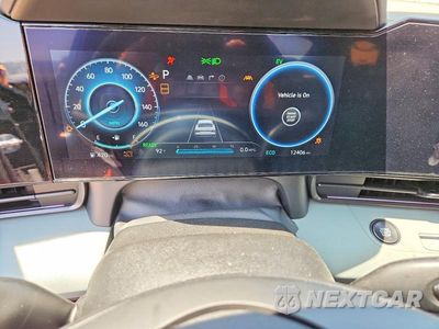 Zdjęcie 9 z 13 samochodu: 2025 HYUNDAI ELANTRA LIMITED VIN:KMHLN4DJ5SU153862 - miniatura
