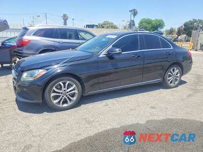 2017 MERCEDES-BENZ C 300 55SWF4JB0HU233940 - główne zdjęcie licytacji z USA - miniatura