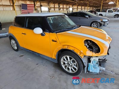 Czwarte zdjęcie samochodu z boku: 2015 MINI COOPER VIN:WMWXM5C52FT937895 - miniatura