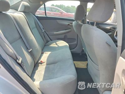 Zdjęcie 10 z 13 samochodu: 2011 TOYOTA COROLLA LE VIN:2T1BU4EE8BC717229 - miniatura