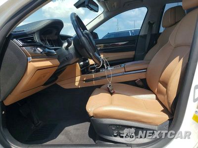 Zdjęcie 7 z 12 samochodu: 2012 BMW 740 LI VIN:WBAKB4C56CC576645 - miniatura