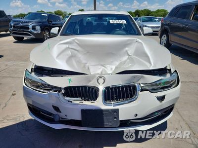 Piąte zdjęcie samochodu w środku: 2017 BMW 330 I VIN:WBA8B9G57HNU48668 - miniatura