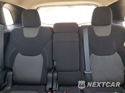 Zdjęcie 10 z 13 samochodu: 2016 JEEP CHEROKEE SPORT VIN:1C4PJMABXGW276101 - miniatura