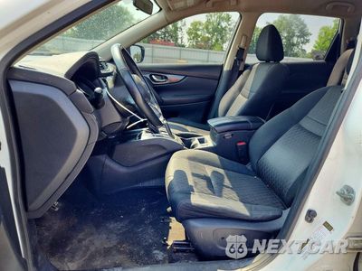 Zdjęcie 7 z 12 samochodu: 2017 NISSAN ROGUE SV VIN:JN8AT2MV4HW015501 - miniatura
