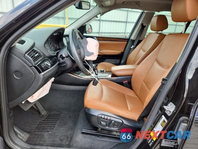 Zdjęcie 7 z 13 samochodu: 2016 BMW X3 XDRIVE28I VIN:5UXWX9C53G0D75782 - miniatura