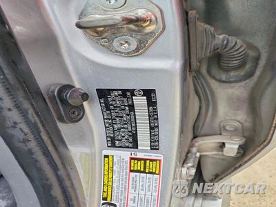 Zdjęcie 13 z 13 samochodu: 2018 TOYOTA CAMRY LE VIN:4T1B11HK3JU600468 - miniatura