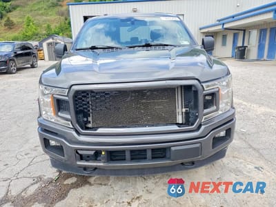 Piąte zdjęcie samochodu w środku: 2019 FORD F150 SUPER CAB VIN:1FTEX1EP6KKF24323 - miniatura