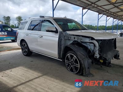 Czwarte zdjęcie samochodu z boku: 2019 FORD EXPEDITION LIMITED VIN:1FMJU2AT2KEA10690 - miniatura