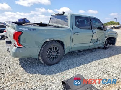 Trzecie zdjęcie samochodu z tyłu: 2024 TOYOTA TUNDRA SR5 VIN:5TFLA5DB1RX150822 - miniatura