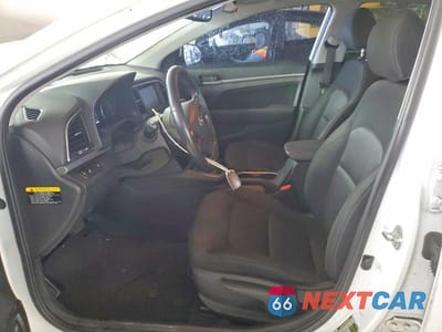 Zdjęcie 7 z 12 samochodu: 2018 HYUNDAI ELANTRA VALUE EDITION VIN:5NPD84LF2JH221797 - miniatura