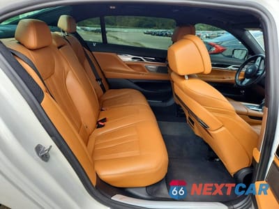 Zdjęcie 10 z 12 samochodu: 2020 BMW 740 XI VIN:WBA7T4C02LCD47132 - miniatura