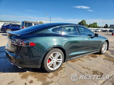Trzecie zdjęcie samochodu z tyłu: 2014 TESLA MODEL S VIN:5YJSA1H16EFP32943 - miniatura