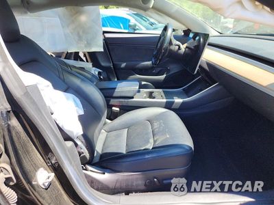 Zdjęcie 7 z 12 samochodu: 2018 TESLA MODEL 3 VIN:5YJ3E1EA2JF034482 - miniatura