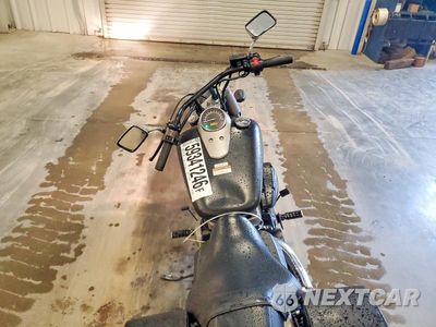 Zdjęcie 6 z 9 samochodu: 2013 HONDA VT750 C2B VIN:JH2RC537XDK300120 - miniatura