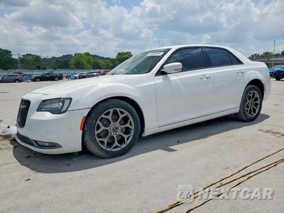 2015 CHRYSLER 300 S 2C3CCAGG0FH905358 - główne zdjęcie licytacji z USA - miniatura