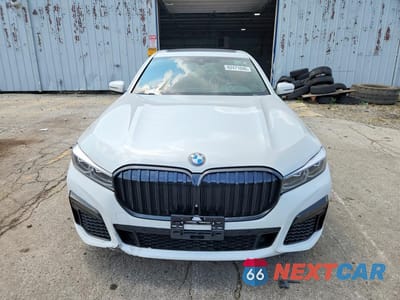 Piąte zdjęcie samochodu w środku: 2020 BMW 740 XI VIN:WBA7T4C02LCD47132 - miniatura