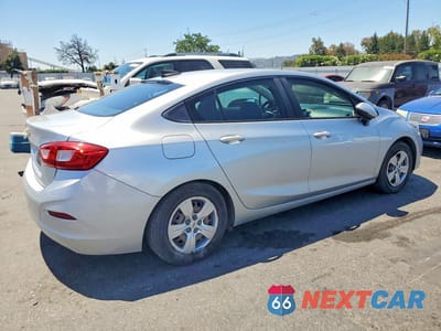Trzecie zdjęcie samochodu z tyłu: 2017 CHEVROLET CRUZE LS VIN:1G1BC5SM3H7184617 - miniatura