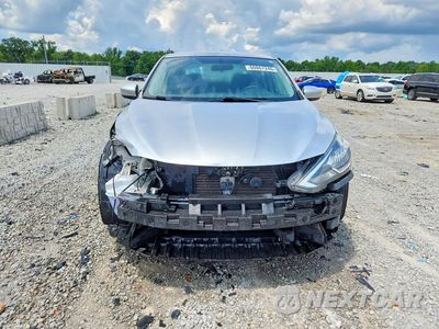 Piąte zdjęcie samochodu w środku: 2019 NISSAN SENTRA S VIN:3N1AB7AP9KY356395 - miniatura