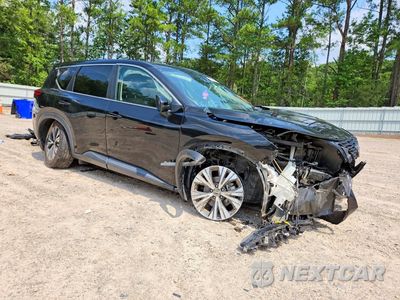 Czwarte zdjęcie samochodu z boku: 2022 NISSAN ROGUE SV VIN:5N1BT3BB4NC705577 - miniatura