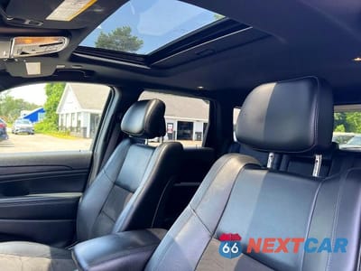 Zdjęcie 10 z 10 samochodu: 2021 JEEP GRAND CHEROKEE LAREDO VIN:1C4RJFAGXMC581014 - miniatura