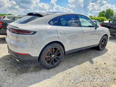 Trzecie zdjęcie samochodu z tyłu: 2025 PORSCHE CAYENNE VIN:WP1BA2AYXSDA30364 - miniatura