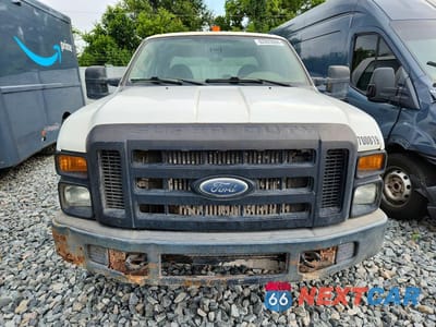 Piąte zdjęcie samochodu w środku: 2008 FORD F350 SRW SUPER DUTY VIN:1FTWW31R38EB33955 - miniatura