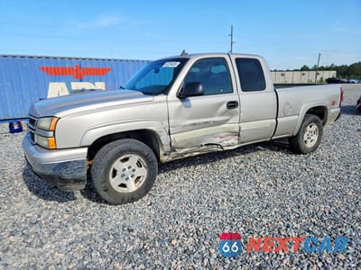 2006 CHEVROLET SILVERADO K1500 1GCEK19B16Z141853 - główne zdjęcie licytacji z USA - miniatura
