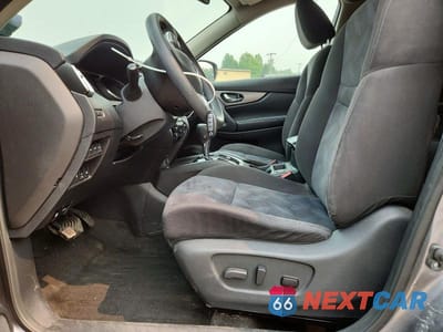 Zdjęcie 7 z 13 samochodu: 2015 NISSAN ROGUE SV VIN:KNMAT2MV0FP506277 - miniatura