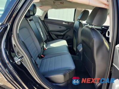 Zdjęcie 10 z 13 samochodu: 2025 VOLKSWAGEN JETTA SE VIN:3VW7X7BU3SM048186 - miniatura