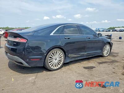 Trzecie zdjęcie samochodu z tyłu: 2017 LINCOLN MKZ HYBRID RESERVE VIN:3LN6L5MU7HR602672 - miniatura