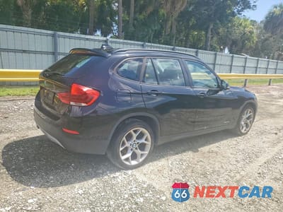 Trzecie zdjęcie samochodu z tyłu: 2014 BMW X1 SDRIVE28I VIN:WBAVM1C51EVW47215 - miniatura