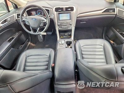 Zdjęcie 8 z 12 samochodu: 2019 FORD FUSION SEL VIN:3FA6P0CD2KR150673 - miniatura