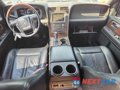 Zdjęcie 8 z 13 samochodu: 2015 LINCOLN NAVIGATOR L VIN:5LMJJ3JT4FEJ04586 - miniatura