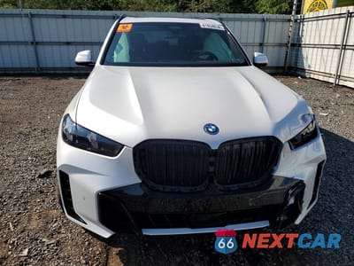 Piąte zdjęcie samochodu w środku: 2024 BMW X5 XDRIVE50E VIN:5UX43EU05R9V29323 - miniatura