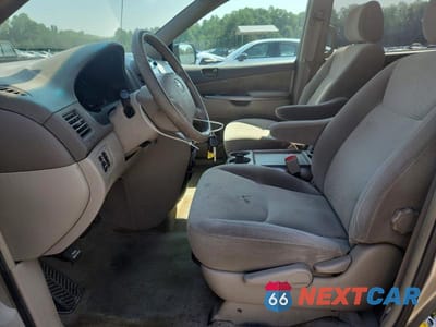 Zdjęcie 7 z 14 samochodu: 2007 TOYOTA SIENNA LE 8-PASSENGER VIN:5TDZK23C77S025830 - miniatura