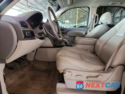 Zdjęcie 7 z 14 samochodu: 2010 CHEVROLET TAHOE C1500 LT VIN:1GNMCBE38AR146626 - miniatura