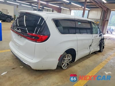 Trzecie zdjęcie samochodu z tyłu: 2025 CHRYSLER PACIFICA SELECT VIN:2C4RC1BG3SR612071 - miniatura