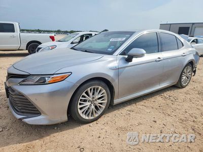 2018 TOYOTA CAMRY HYBRID XLE 4T1B21HK2JU500956 - główne zdjęcie licytacji z USA - miniatura