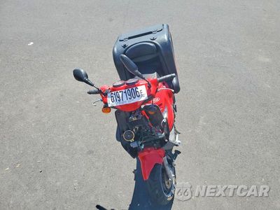 Piąte zdjęcie samochodu w środku: 2004 TAOTAO SCOOTER VIN:RFCKF11164Y001440 - miniatura