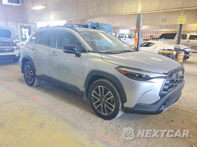 Czwarte zdjęcie samochodu z boku: 2026 TOYOTA COROLLA CROSS XLE VIN:7MUDAABG4TV160842 - miniatura