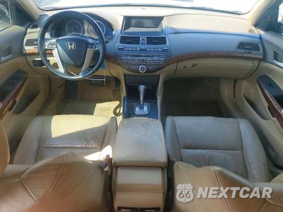 Zdjęcie 8 z 12 samochodu: 2010 HONDA ACCORD EXL VIN:5KBCP3F8XAB013477 - miniatura