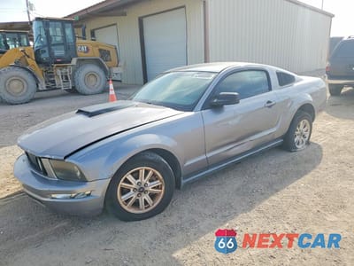 2007 FORD MUSTANG 1ZVFT80N275305280 - główne zdjęcie licytacji z USA - miniatura