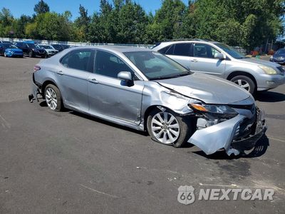 Czwarte zdjęcie samochodu z boku: 2019 TOYOTA CAMRY LE VIN:4T1B11HKXKU718891 - miniatura