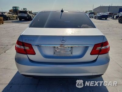 Zdjęcie 6 z 12 samochodu: 2011 MERCEDES-BENZ E 350 VIN:WDDHF5GB4BA474932 - miniatura
