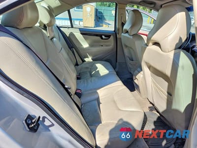 Zdjęcie 10 z 12 samochodu: 2004 VOLVO S60 VIN:YV1RS61T142343630 - miniatura